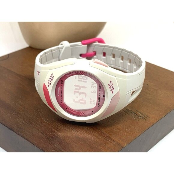 Casio Women's Watch STR300 Runner Lap Counter White Pink Resin Digital 2575 35mm - Picture 8 of 14